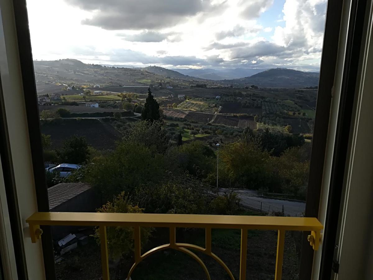 Residenza Skanderbeg Montecilfone Exterior foto